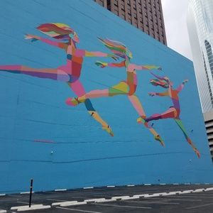 Meet your Posher, Lawrence